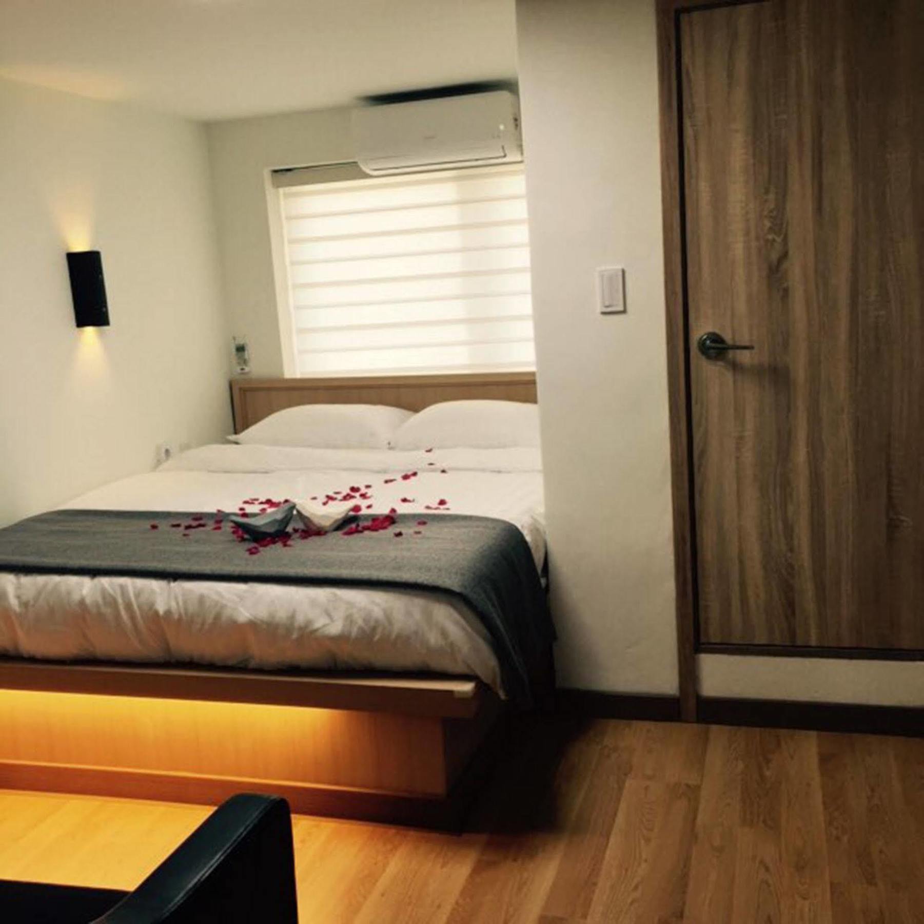 Woo Guest House Seoul Eksteriør bilde